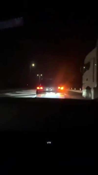 Bis es dann mal beim falschen Auto blau leuchtet