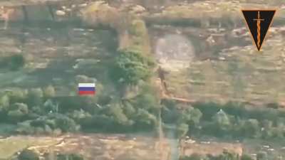 Soldiers of Ukraine’s 210th Assault Regiment struck a Russian command post in the rear of Russian positions in Zaporizhzhia region. 06.09.2025