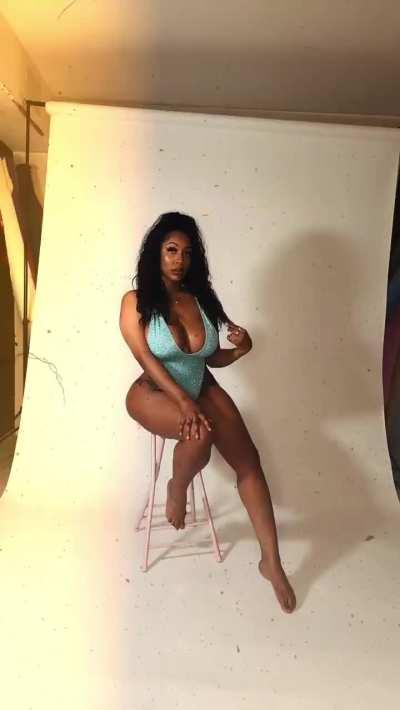 Nevayuh (@itstherealnevayuh)