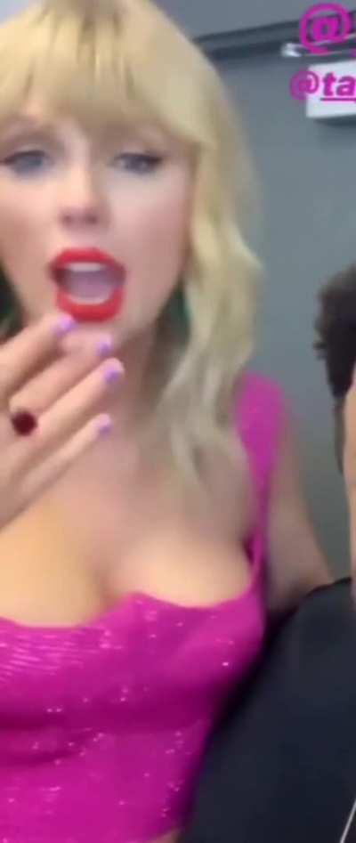 Taylor Swift's tits just keep getting bigger