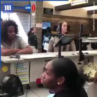 This police officer helps mute woman at the dmv when no one else could understand her