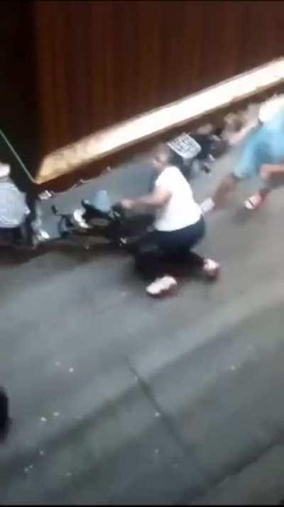 Don't bring a cane to a chair fight