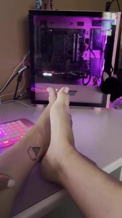 Doing a little gaming today but my feet are so cold…could you warm them up please?