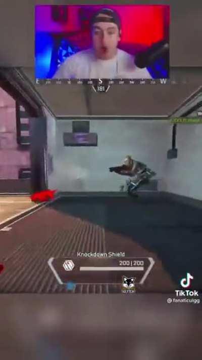 could anyone here explain this? (not me, @fanaticulgg on tiktok)