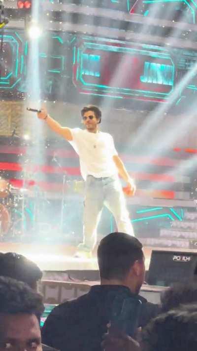 Quintessential ShahRukh Khan in Chennai for Jawan promotion