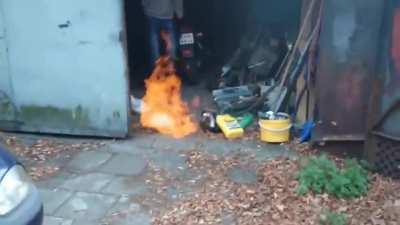 gasoline + vacuume with no bag = jet engine