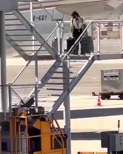 Zero concern for the luggage of passengers