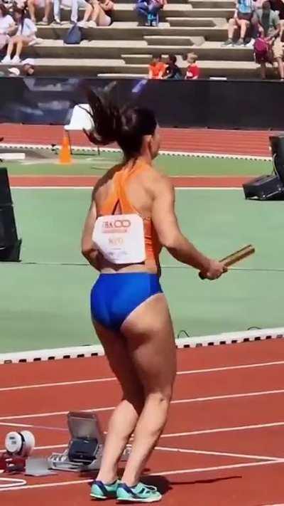 Demi van den Wildenberg jumping big ass