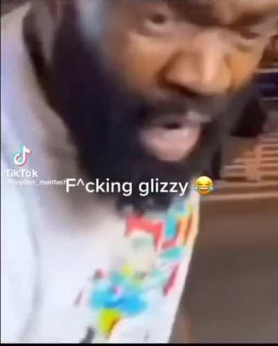 damn can't eat shit in the bronx😞😖