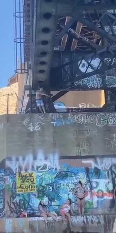 WCGW Insane bridge rope swing