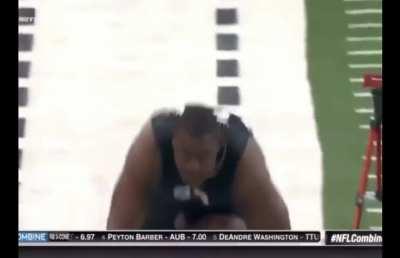 This dude shLung fell out during mid run. Poor thing had to make himself fall in order to cover that D up.