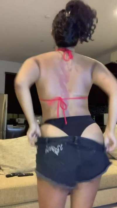 I'm not a washing machine but you can put a load in me