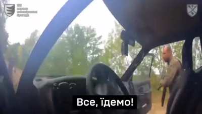 Ukrainian soldiers of the 156th Mechanized Brigade were attacked by Russian FPV drones but managed to shoot/evade them in the last moments. Sumy direction. Published 23.10.2025