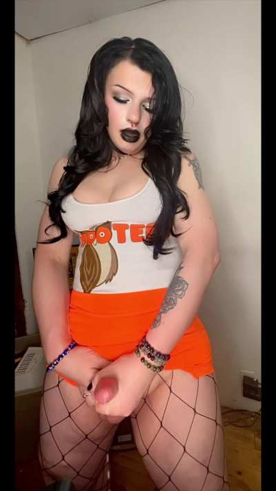 Would you come to Goth Girl Hooters?