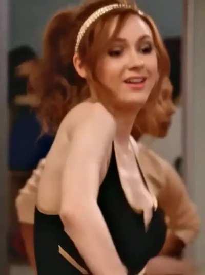Karen Gillan