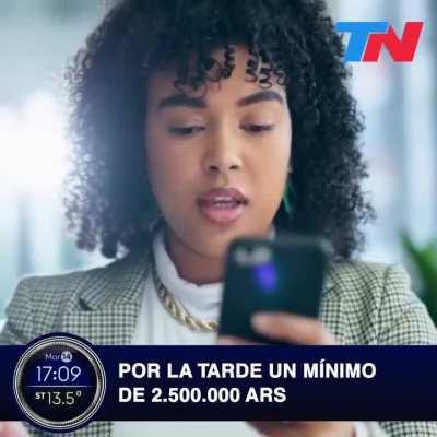 Estaba por ponerme a hacer trading de bitcoin, pero mejor se lo doy todo a Emily... Estafadora de mierda. 