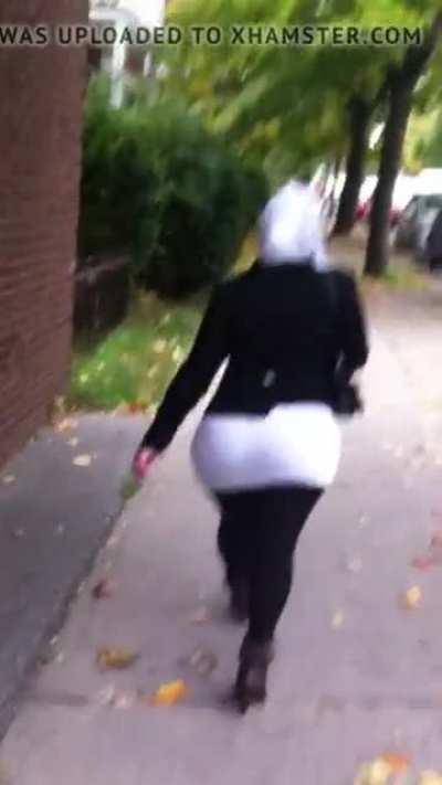 Big ass hijab
