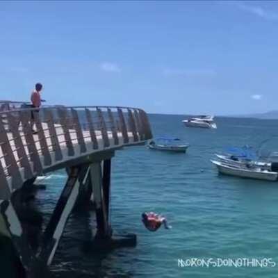 So this guy decided to go bobbin'