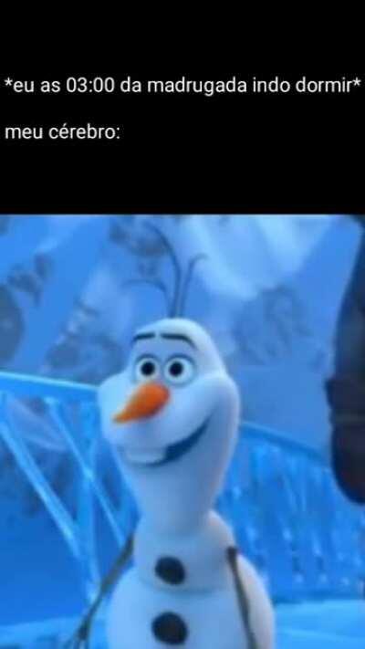 Ela sabe bater mds? Eu nunca vi esse tipo de ato antes 🤔