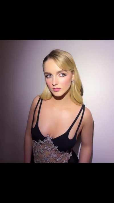 Stunning Mckenna Grace¹⁸ ❤️