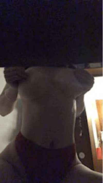 Tell me which bodypart I should reveal next ! [F23]