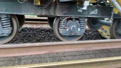 Just renewing some tracks