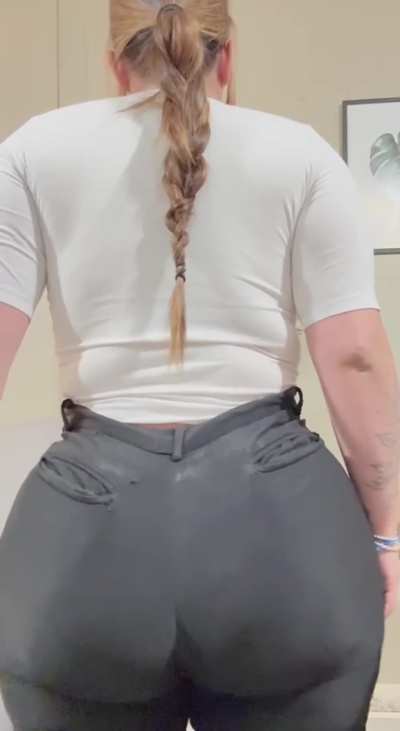 Too sexy for you, baby 🥵