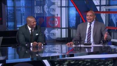 [Highlight] Barkley: We got the dumbest people in the history of television working here at Turner