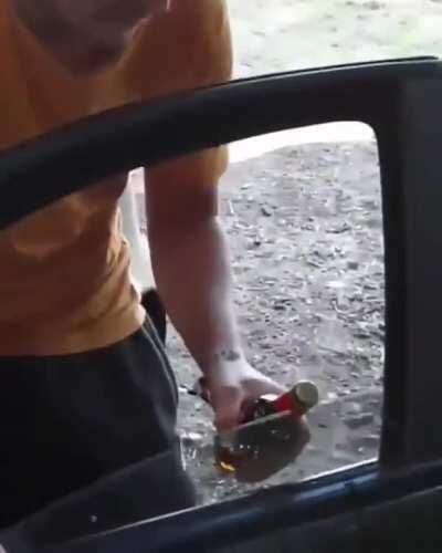 O cara usou 300% da capacidade cerebral dele 5head