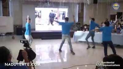 PHILLIPINES THE KONICHIYAWA COVID SLAYER! :D LETS SLAY COVID ALL TOGETHER :D