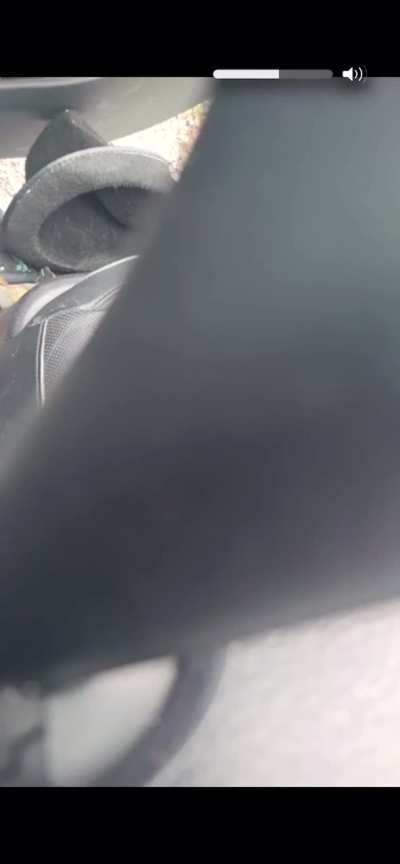 Guy Live streams as he's being chased by cops