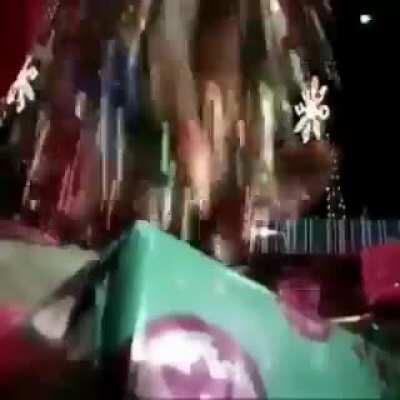 Beyonce with Christmas tree.