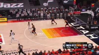 [Highlight] Ja throws down the reverse oop