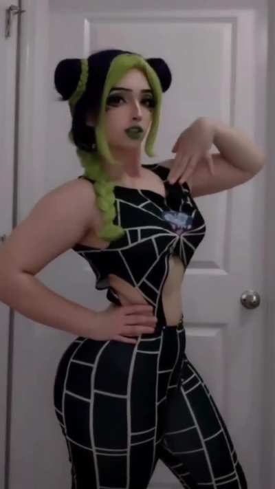 Dm to talk about her