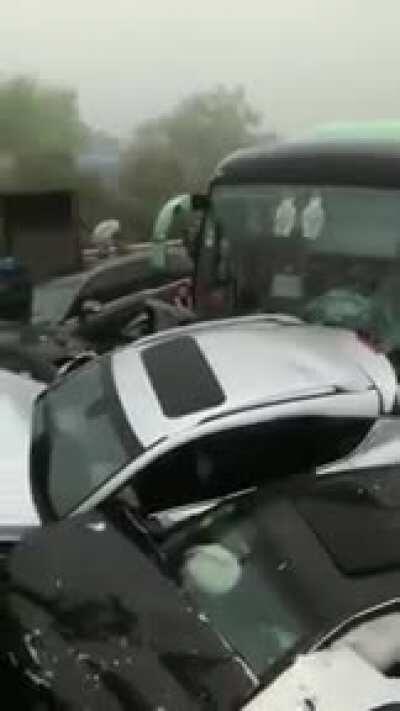 So many idiots. So many cars.