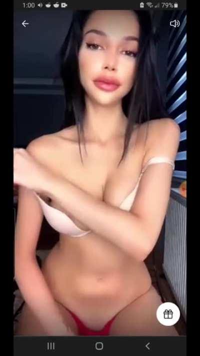 Tango live beautiful pussy