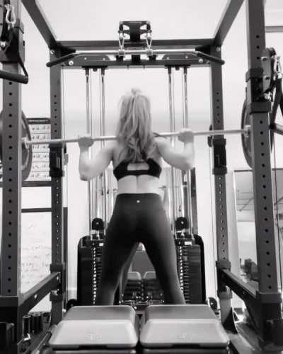 Alexa bliss working out