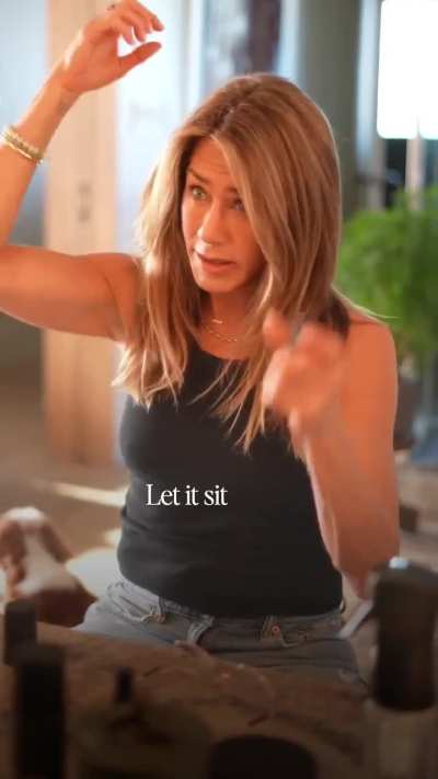 New. Jenn for Lolavie