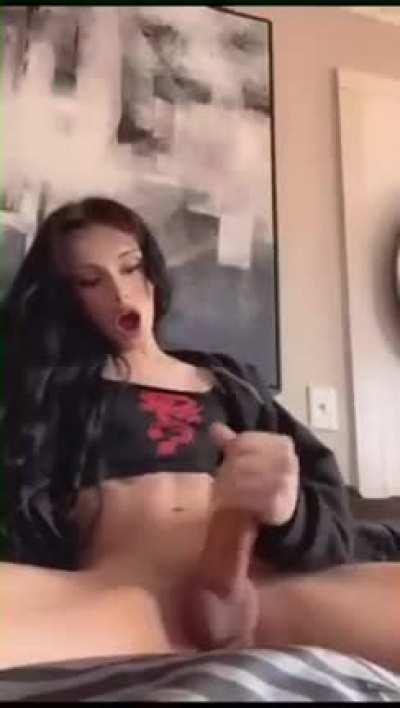 [Reddit] I think I'm in love......