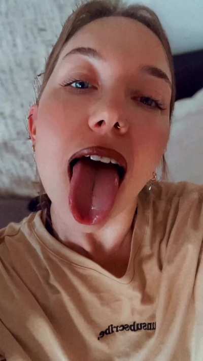 you are my snack, come here bby {f}