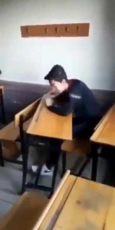 MoaiGreddit - Video #1714