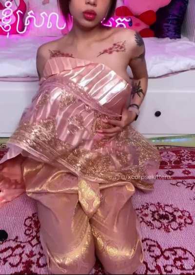 Fuck me after temple ;)