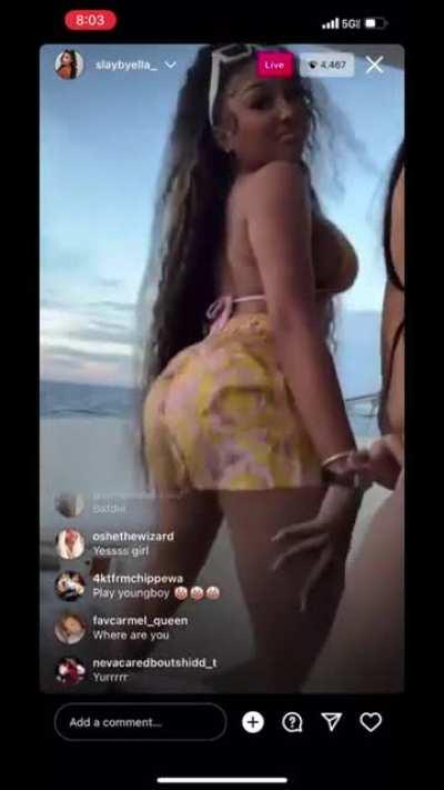 Ella bands twerking big ass on boat