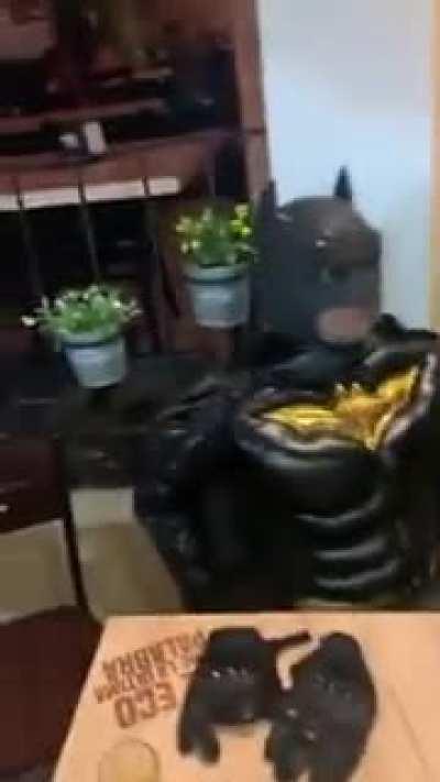 Nooooo Batman que hiciste??? 😤😤😤