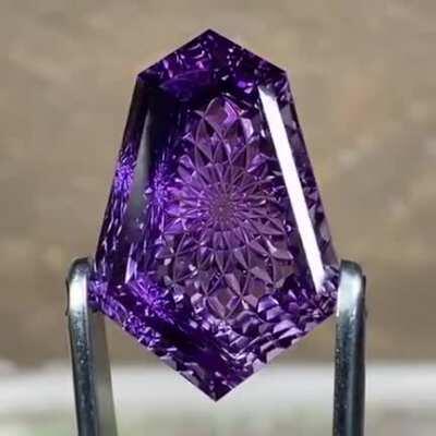 Interdimensional amethyst