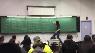 Teacher clears the frame in a different way
