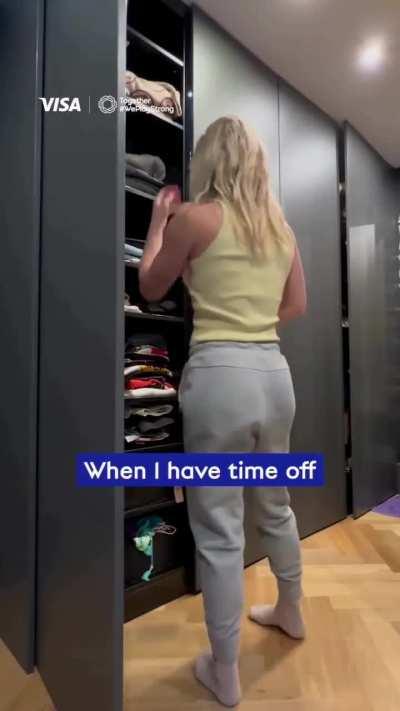 Ellie Carpenter 🤯🍑