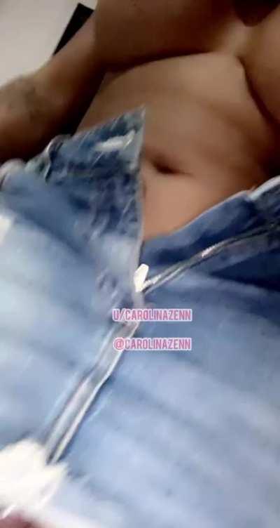 No makeup, no pantie and locked!! [tw]