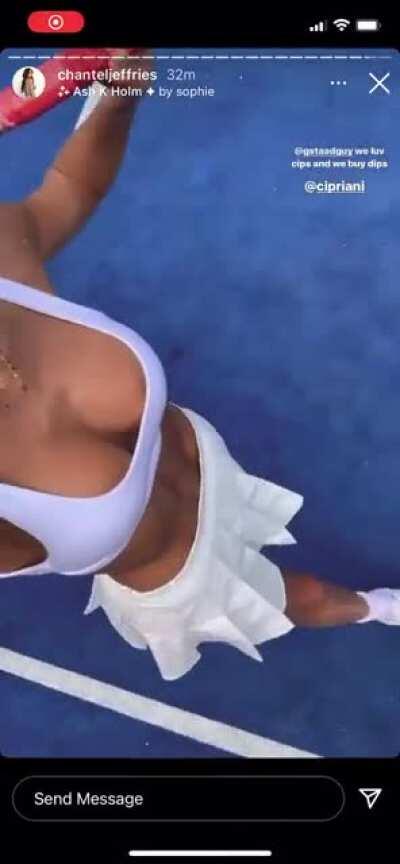 She looking kinda fine in this ngl