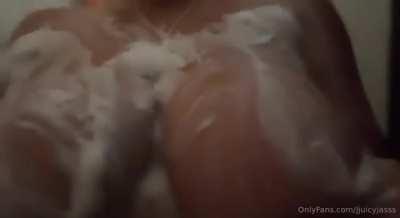 ️ ️My Big Titty Wife Pt. 3